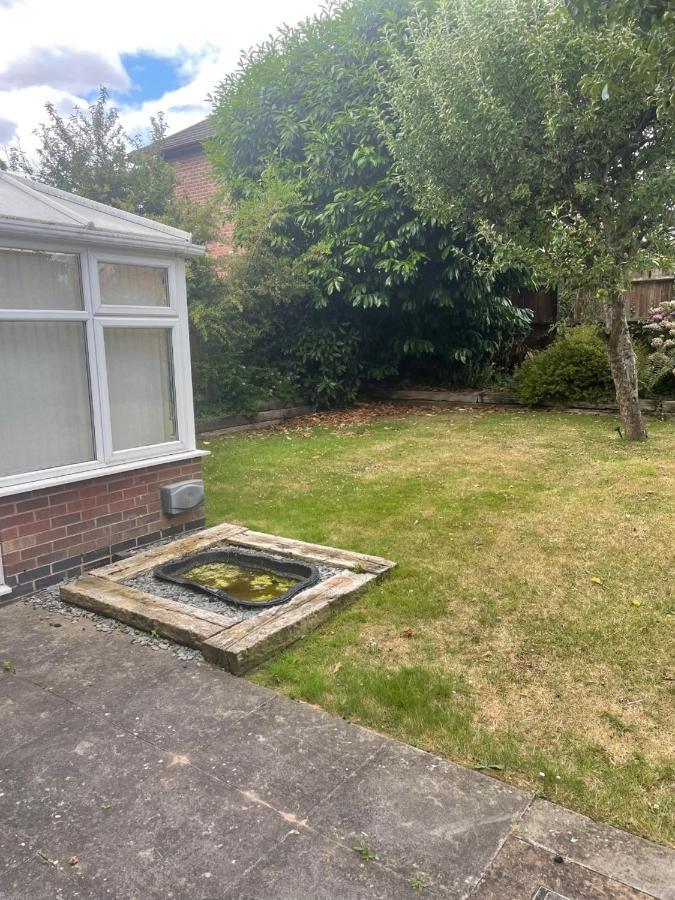 Vila 5 Bed House, 32 Tutbury Avenue, Cannon Park, Coventry, Cv4 7Bj Exteriér fotografie